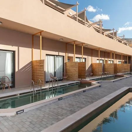Hotel Golden Bee Lifestyle 4*